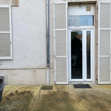 Charmant Appartement Avec Jardin 南锡 外观 照片
